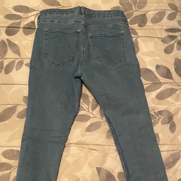 Light blue jeans - Picture 2 of 2